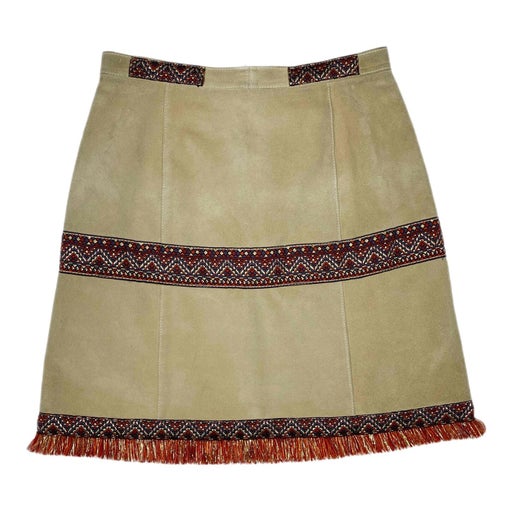 Short suede skirt