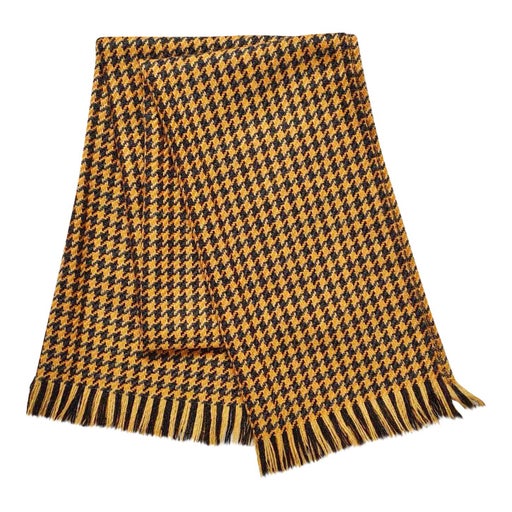 Wool scarf