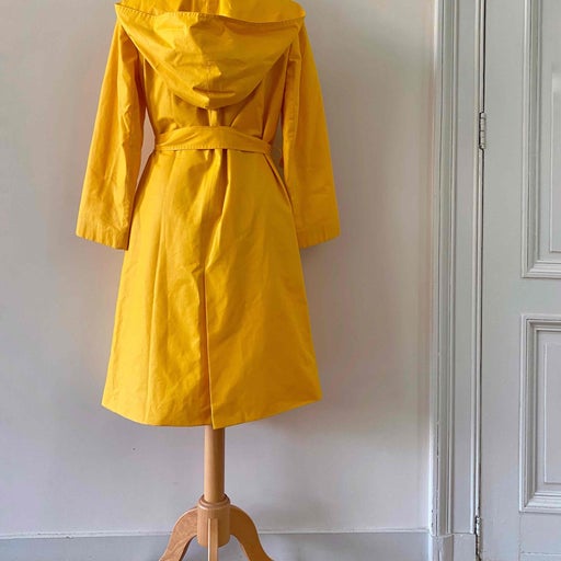 70's yellow trench coat
