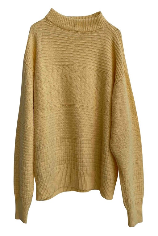 80's yellow sweater