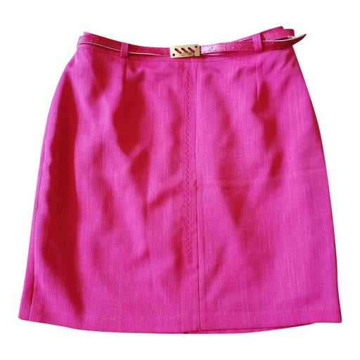 Fuchsia short skirt