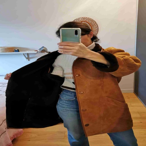Manteau en peau lainée