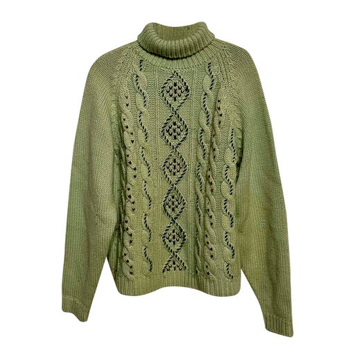 Twisted turtleneck