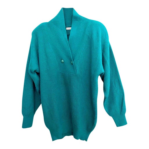 Woolen sweater
