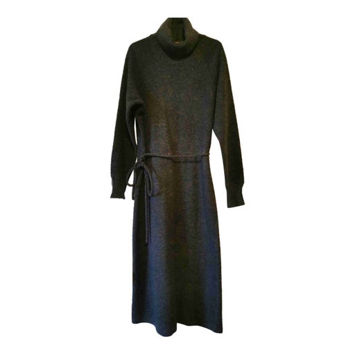 woolen dress