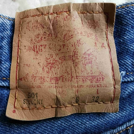 Jean Levi's 501 W26L32