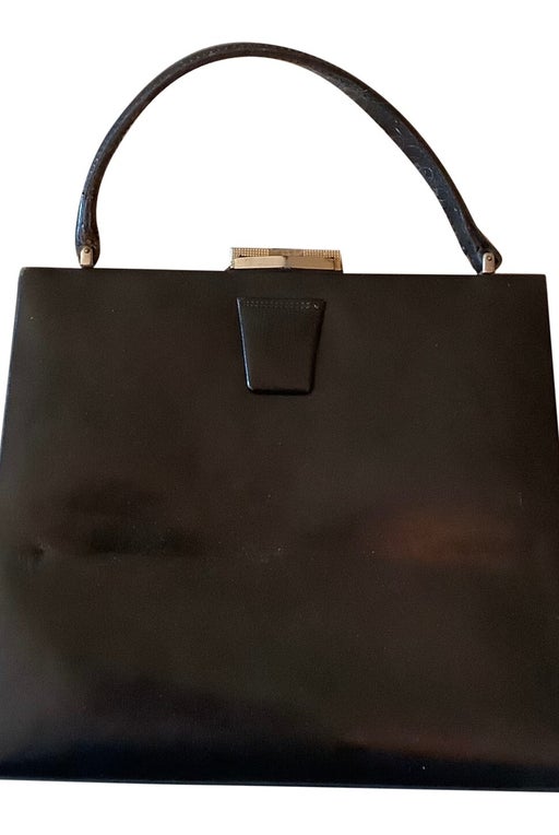 Leather bag