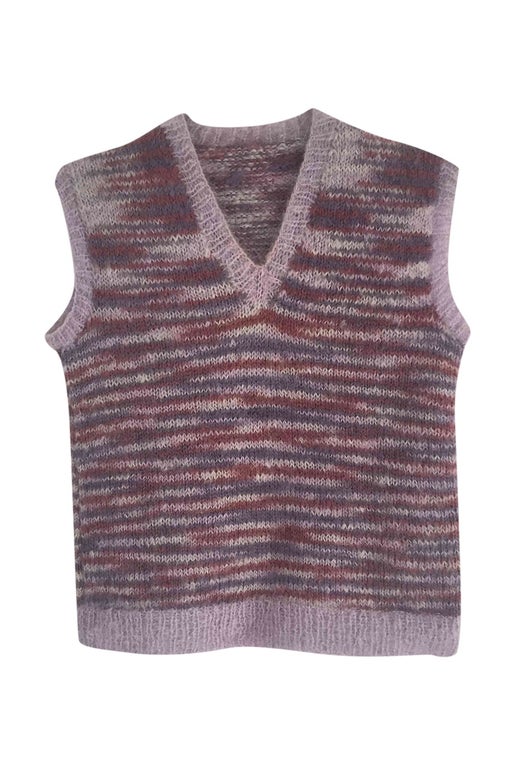 Sleeveless sweater