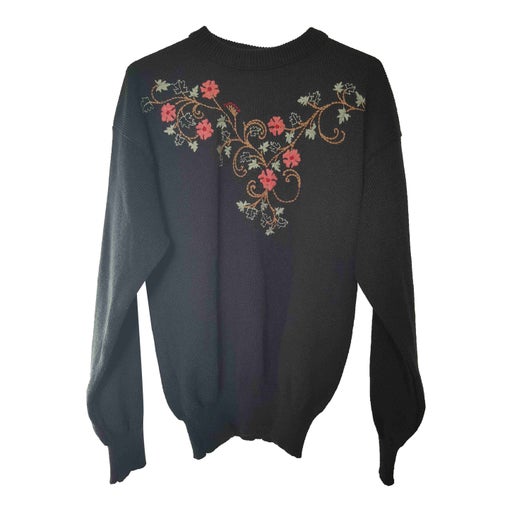 Embroidered sweater