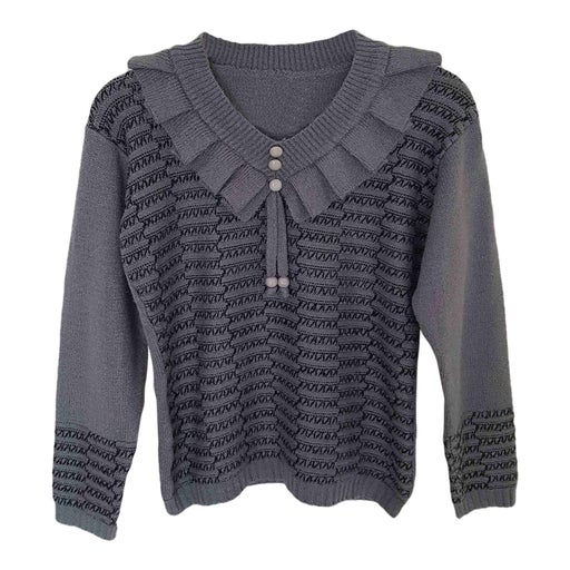 Knit sweater
