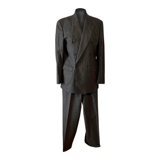 Burberry trouser suit