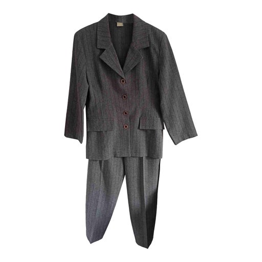 Tailleur pantalon à rayures 