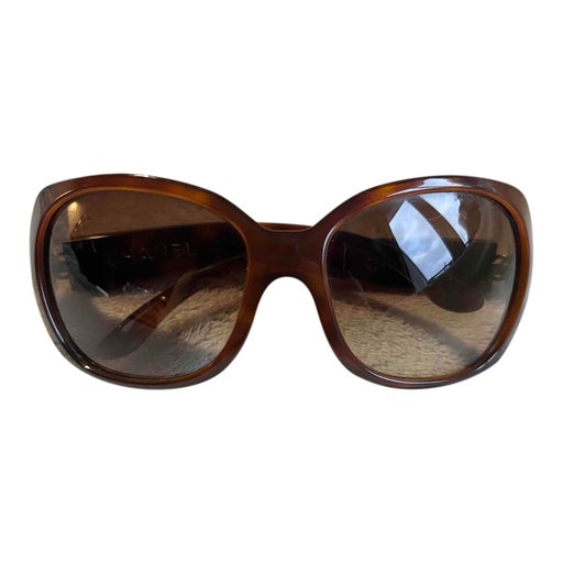 Vintage CHANEL Tortoise shell wrap sunglasses by Chanel