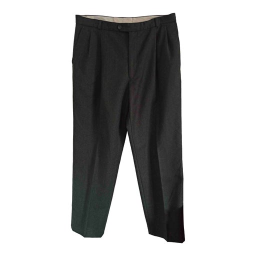 Pleated trousers