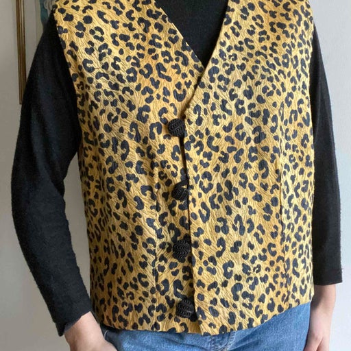 Leopard vest
