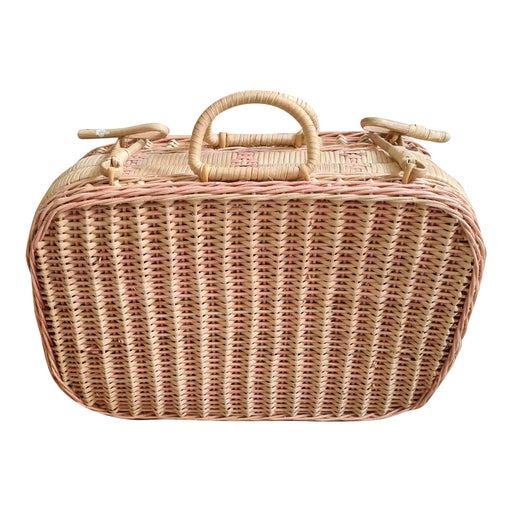 Wicker briefcase