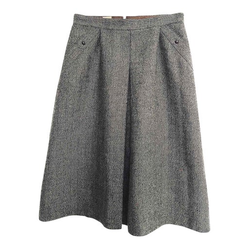 woolen skirt