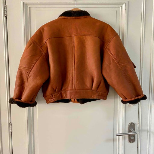 Blouson en peau lainée 