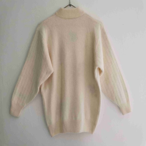 Pull en laine angora 