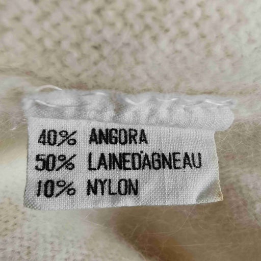 Pull en laine angora 