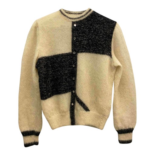 Woolen sweater