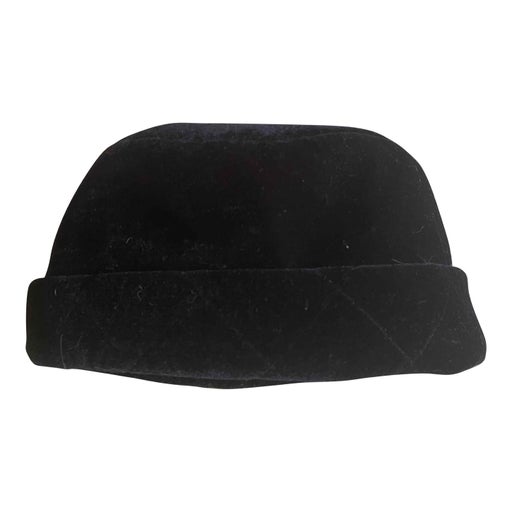 Velvet beanie