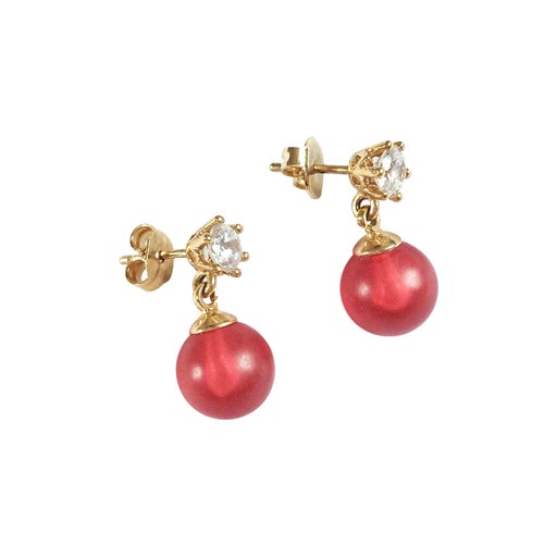 pearl earrings