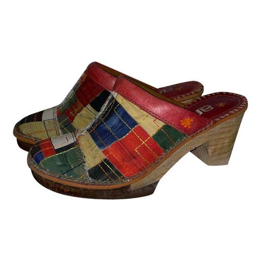 Patchwork clogs