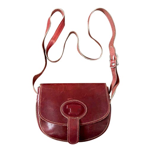 Leather shoulder bag