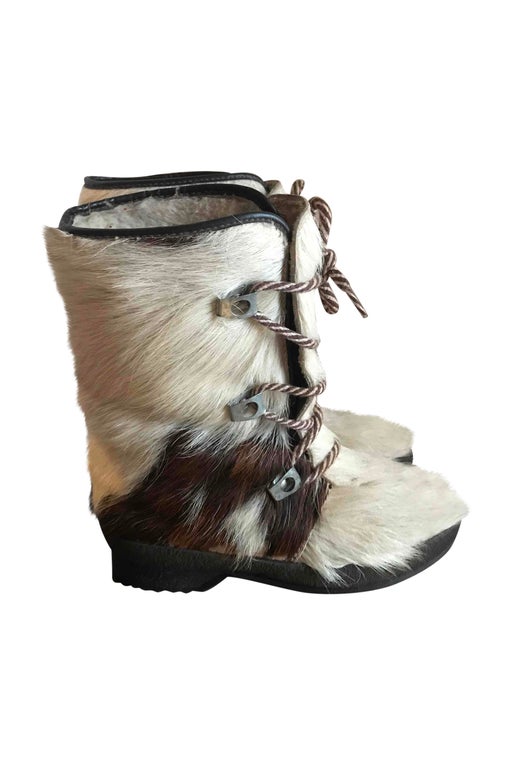 70's fur boots