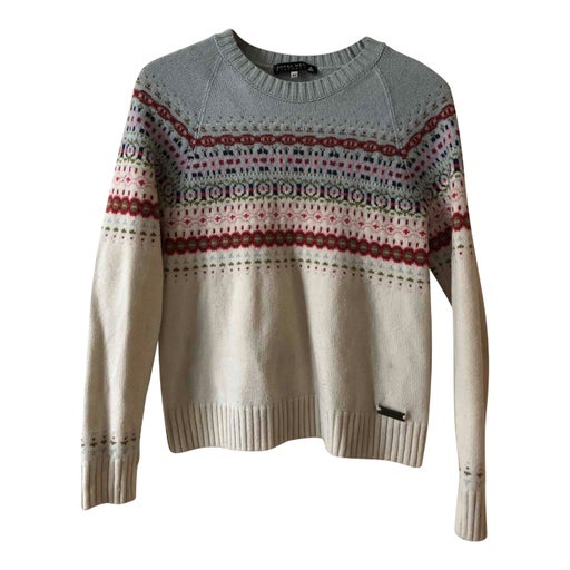 Woolen sweater
