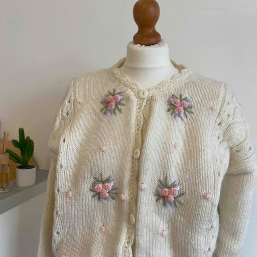 Embroidered floral cardigan