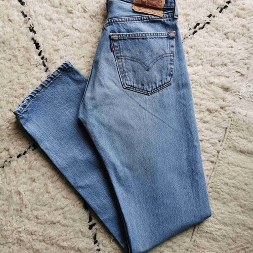 Levi's 501 light blue jeans W31L34