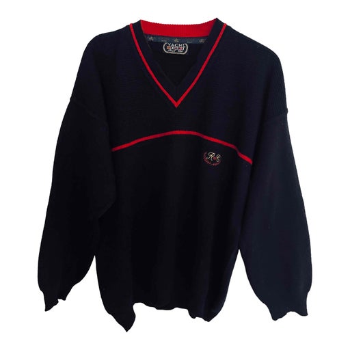 Woolen sweater