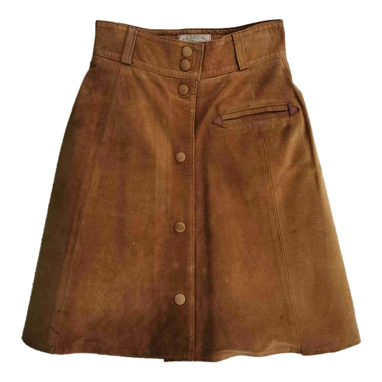 Mini-jupe en daim