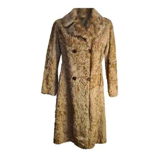 Fur coat