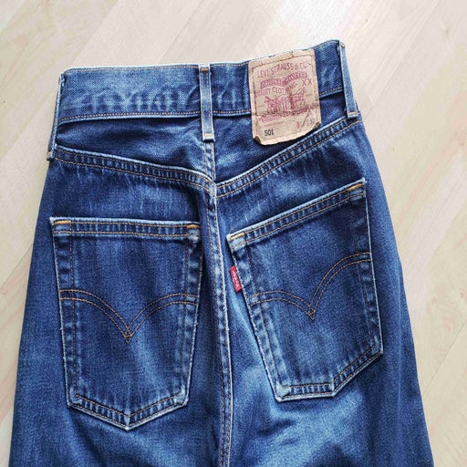 Levi's 501 W27L32 jeans