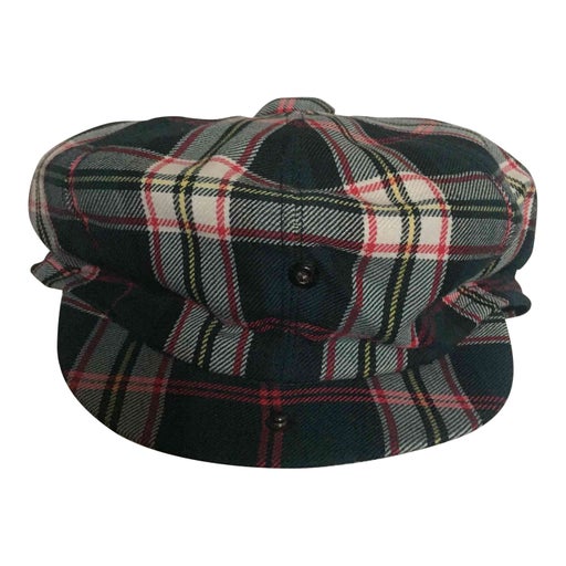 Casquette à carreaux