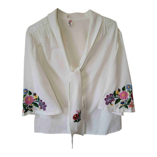 Linen embroidered blouse