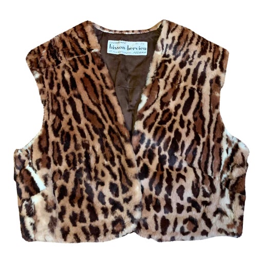 fur vest