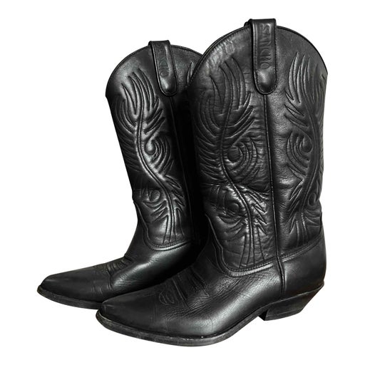 Leather cowboy boots