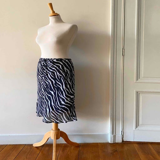 Jupe midi zébrée 