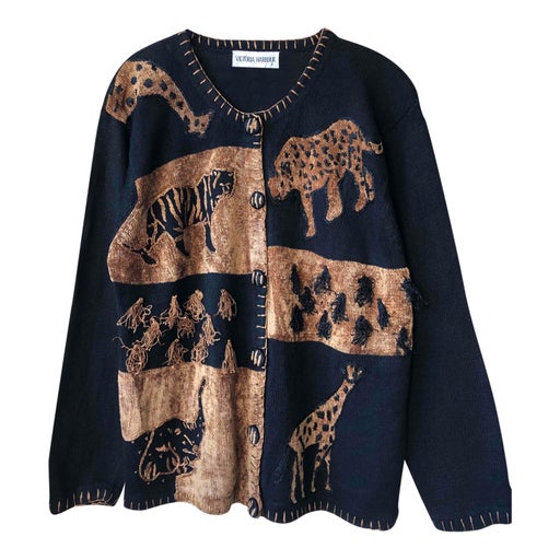 Cardigan with embroidered patterns