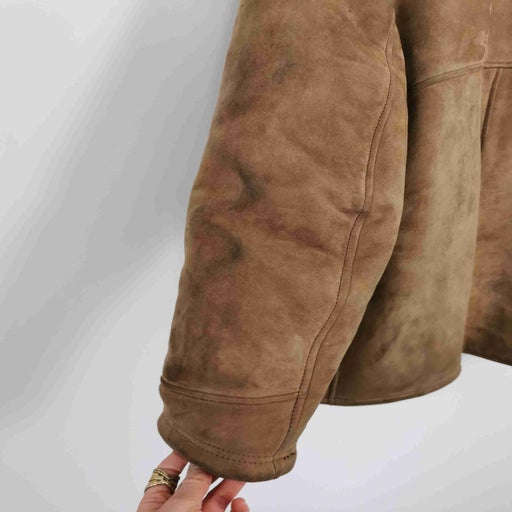 Manteau en peau lainée