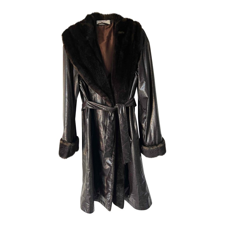 Trench en simili cuir