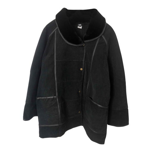 Short leather coat