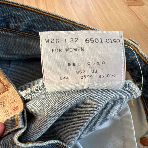 Levi's 501 W26L32 jeans