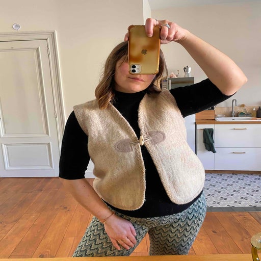 Sheep wool vest
