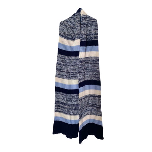 Wool scarf