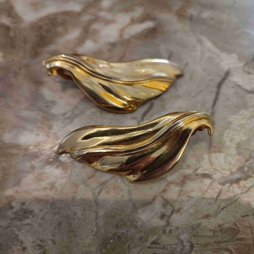 Clip-on earrings